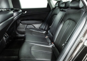 Подержанный автомобиль Kia Optima Sedan 2017 года (10 фото)