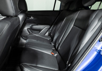 Подержанный автомобиль Kia Rio Hatchback 2021 года (10 фото)