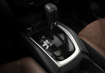 Подержанный автомобиль Nissan X-Trail 2021 года (19 фото)