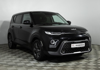 Подержанный автомобиль Kia Soul 2022 года (3 фото)