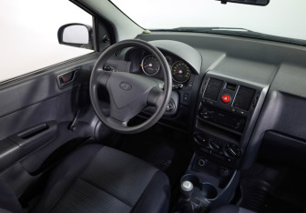 Подержанный автомобиль Hyundai Getz 2007 года (7 фото)