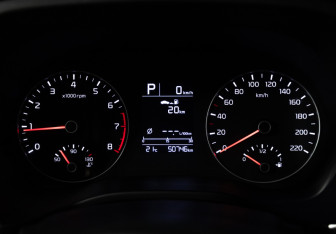 Подержанный автомобиль Kia Rio Sedan 2021 года (12 фото)