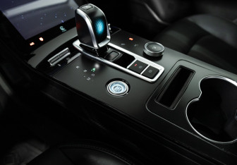 Подержанный автомобиль Chery Tiggo 8 Pro Max 2022 года (20 фото)