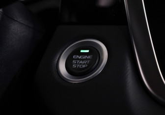 Подержанный автомобиль Geely Atlas Pro 2023 года (15 фото)