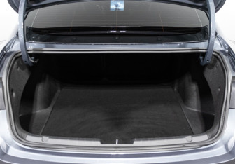 Подержанный автомобиль Geely Preface 2024 года (15 фото)