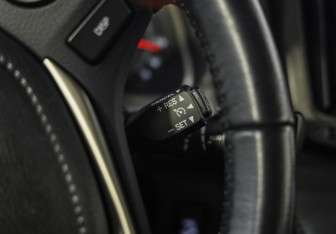 Подержанный автомобиль Toyota RAV4 2014 года (12 фото)