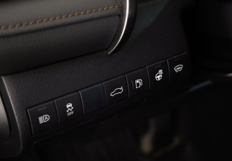 Подержанный автомобиль Toyota Camry Sedan 2019 года (14 фото)