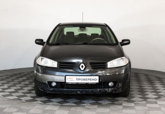 Подержанный автомобиль Renault Megane Sedan 2005 года (2 фото)