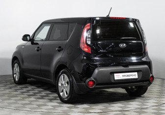 Подержанный автомобиль Kia Soul 2016 года (7 фото)