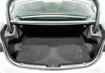 Подержанный автомобиль Mazda 6 Sedan 2020 года (22 фото)