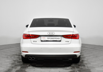 Подержанный автомобиль Audi A3 Sedan 2016 года (6 фото)