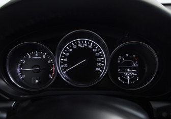 Подержанный автомобиль Mazda CX-5 2021 года (12 фото)