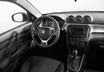 Подержанный автомобиль Suzuki Vitara 2020 года (9 фото)