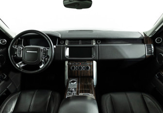 Подержанный автомобиль Land Rover Range Rover 2017 года (13 фото)