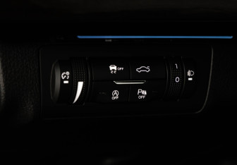 Подержанный автомобиль Exeed VX 2022 года (22 фото)