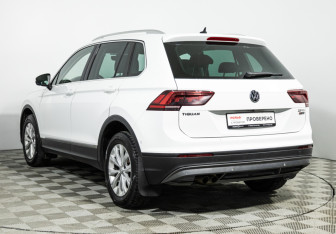 Подержанный автомобиль Volkswagen Tiguan 2016 года (7 фото)
