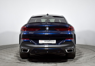 Подержанный автомобиль BMW X6 2019 года (6 фото)
