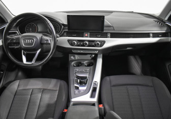 Подержанный автомобиль Audi A4 Sedan 2016 года (13 фото)