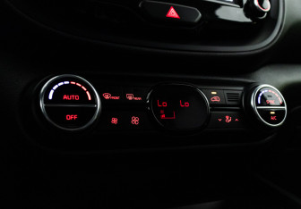 Подержанный автомобиль Kia Soul 2020 года (18 фото)