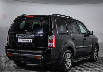 Подержанный автомобиль Honda Pilot 2008 года (5 фото)