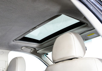 Подержанный автомобиль Mitsubishi Outlander 2008 года (20 фото)