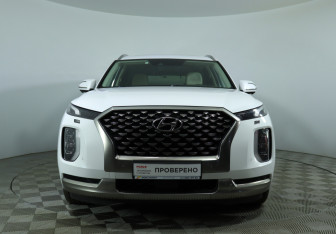 Подержанный автомобиль Hyundai Palisade 2022 года (2 фото)
