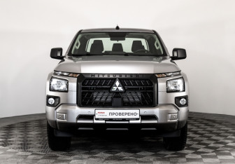 Новый Mitsubishi L200 2024 (4 фото)