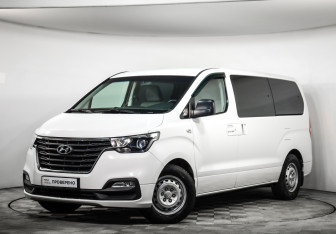 Подержанный автомобиль Hyundai H-1 2018 года (1 фото)