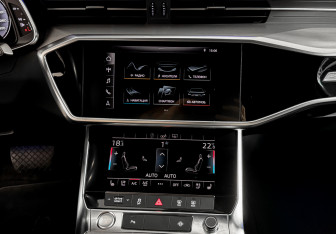Подержанный автомобиль Audi A6 Sedan 2018 года (20 фото)