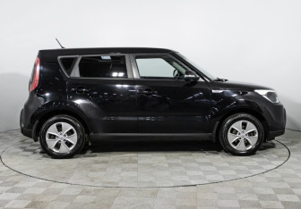 Подержанный автомобиль Kia Soul 2016 года (4 фото)