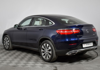 Подержанный автомобиль Mercedes-Benz GLC Coupe 2016 года (7 фото)