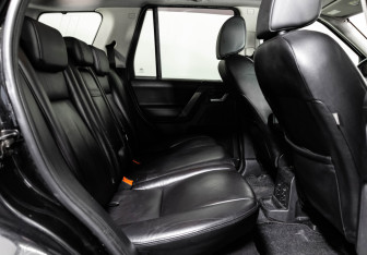 Подержанный автомобиль Land Rover Freelander 2008 года (20 фото)