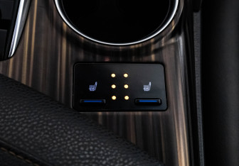 Подержанный автомобиль Toyota Camry Sedan 2019 года (21 фото)