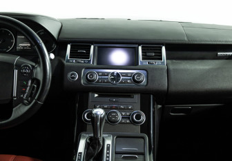 Подержанный автомобиль Land Rover Range Rover Sport 2012 года (14 фото)