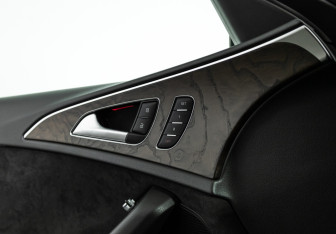 Подержанный автомобиль Audi A6 Sedan 2013 года (15 фото)