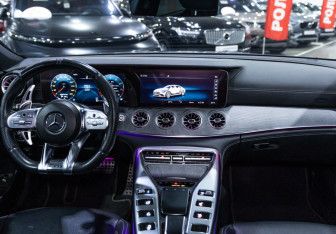 Подержанный автомобиль Mercedes-Benz AMG GT Liftback 2019 года (18 фото)