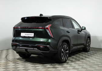 Подержанный автомобиль Geely Atlas 2023 года (5 фото)