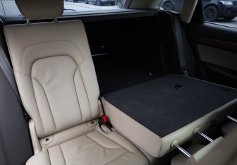 Подержанный автомобиль Audi Q5 2014 года (23 фото)