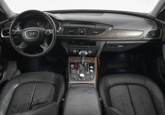 Подержанный автомобиль Audi A6 Sedan 2013 года (13 фото)