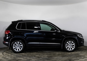 Подержанный автомобиль Volkswagen Tiguan 2012 года (4 фото)