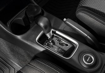 Подержанный автомобиль Mitsubishi Outlander 2016 года (11 фото)