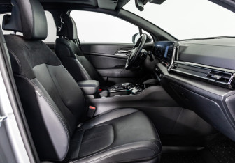 Подержанный автомобиль Kia Sportage 2023 года (23 фото)