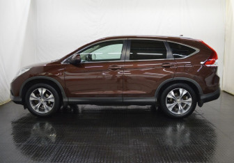Подержанный автомобиль Honda CR-V 2013 года (8 фото)