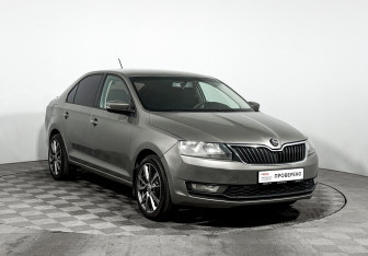 Подержанный автомобиль Skoda Rapid Liftback 2019 года (3 фото)