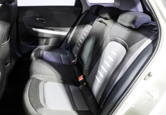 Подержанный автомобиль Kia Ceed Wagon 2014 года (10 фото)