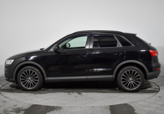 Подержанный автомобиль Audi Q3 2012 года (8 фото)