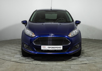 Подержанный автомобиль Ford Fiesta Hatchback 2015 года (2 фото)