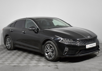 Подержанный автомобиль Kia K5 2021 года (3 фото)