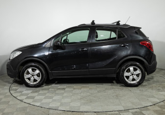 Подержанный автомобиль Opel Mokka 2014 года (8 фото)