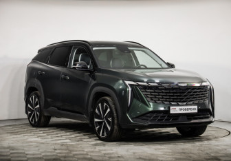 Подержанный автомобиль Geely Atlas 2024 года (3 фото)